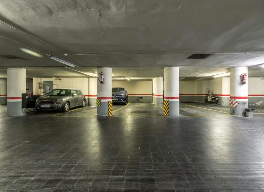 Resale - Apartment - Pedralbes