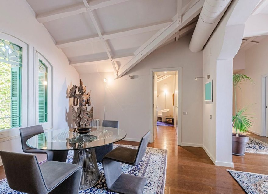 Resale - Apartment - Pedralbes