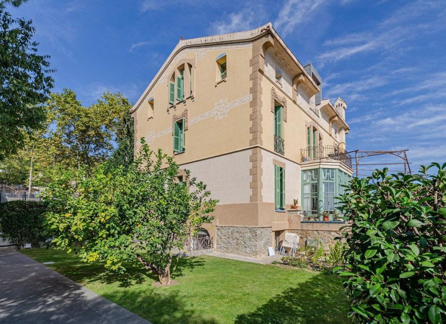 Resale - Apartment - Pedralbes