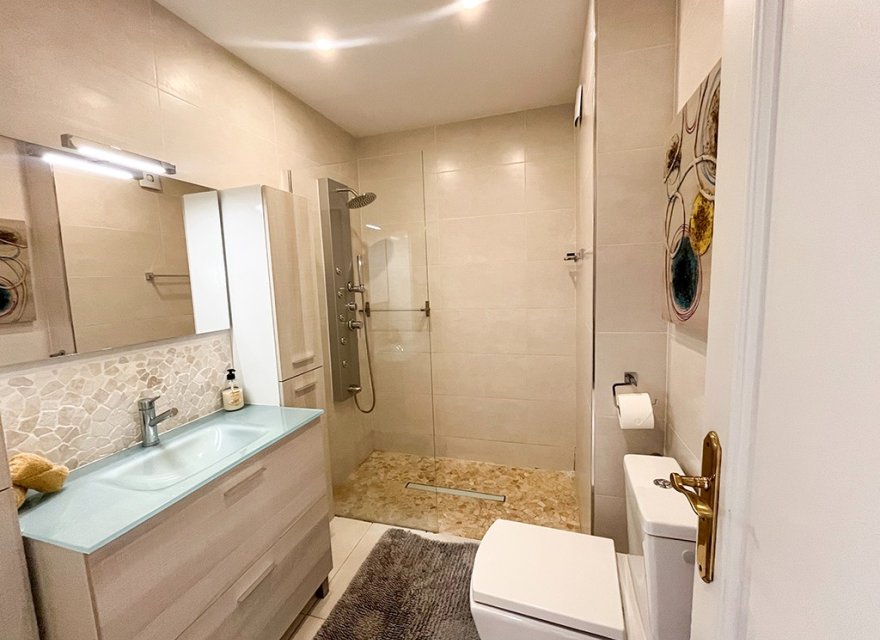 Resale - Apartment - Portals Nous