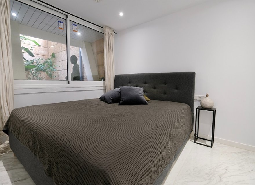 Resale - Apartment - Portals Nous