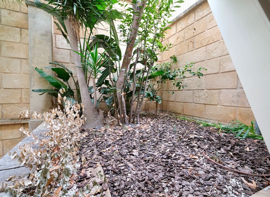 Resale - Apartment - Portals Nous