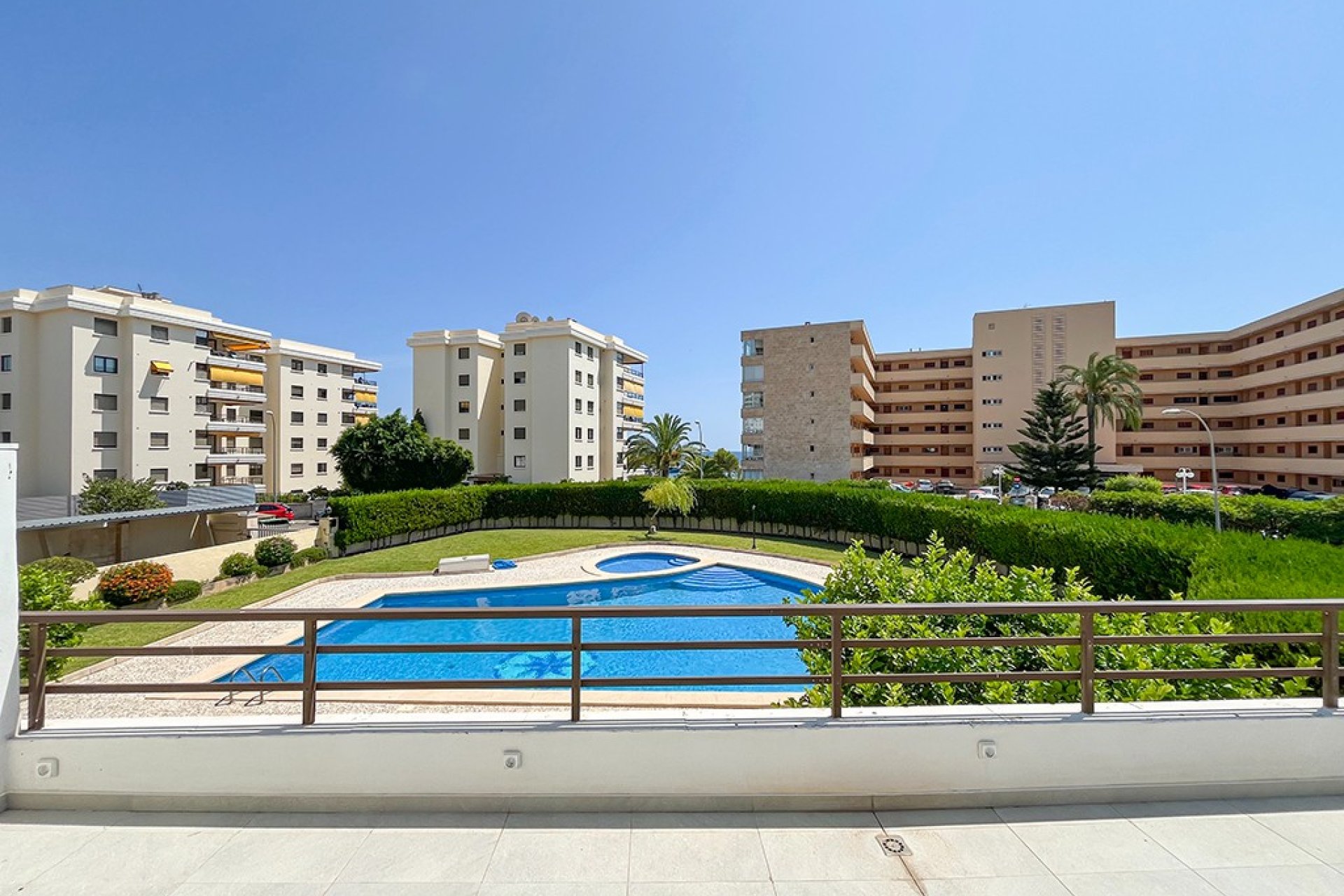 Resale - Apartment - Portals Nous