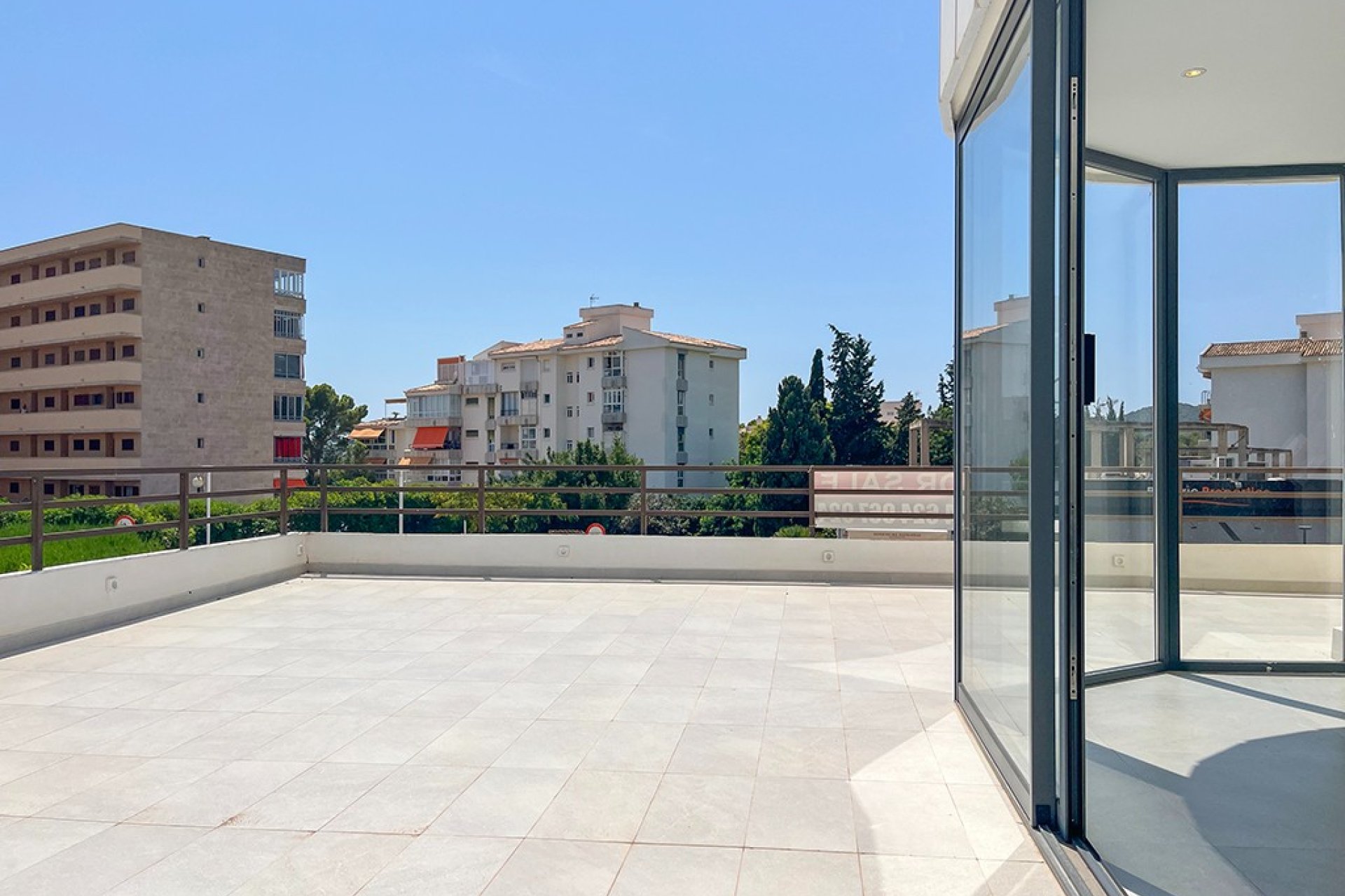 Resale - Apartment - Portals Nous