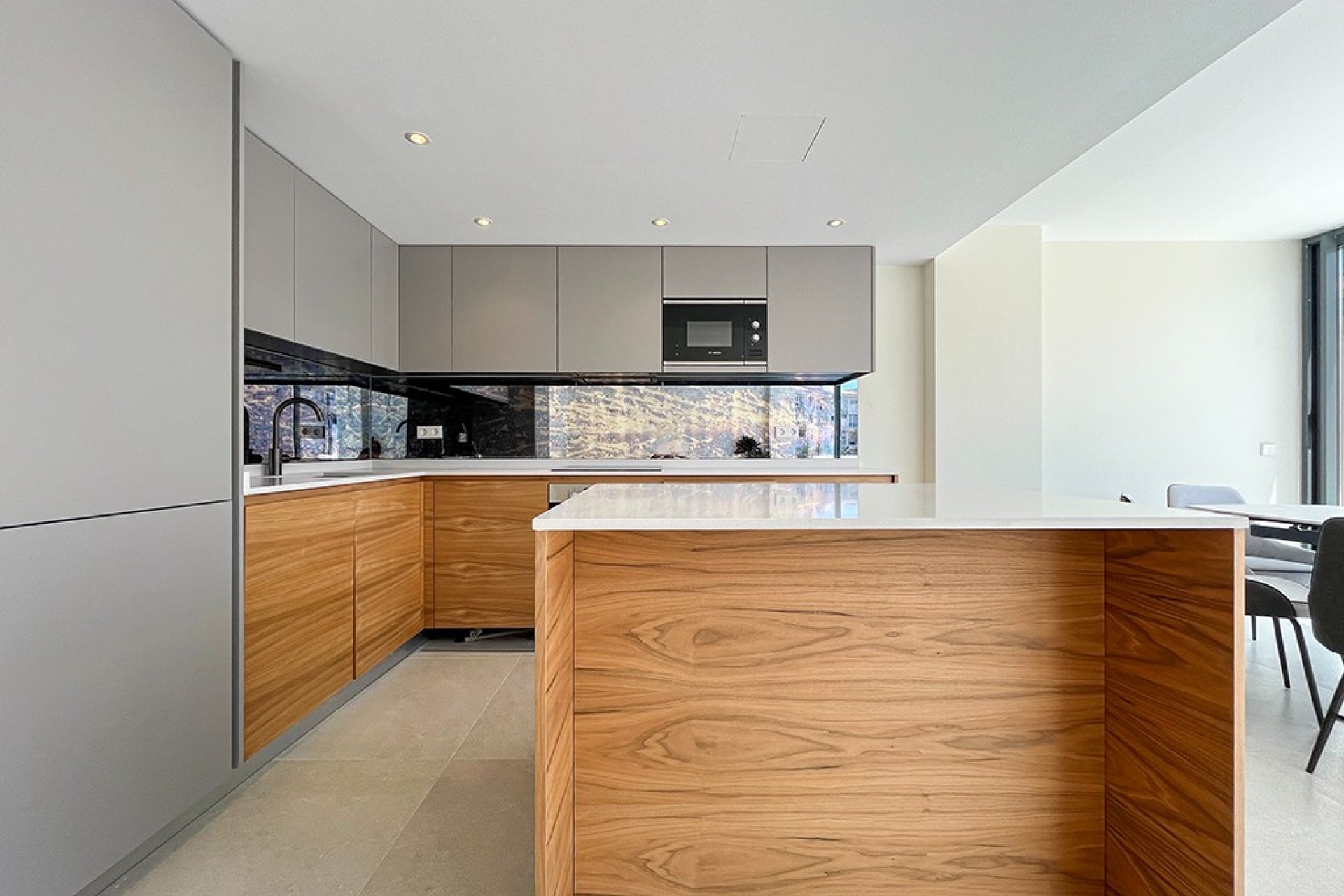 Resale - Apartment - Portals Nous