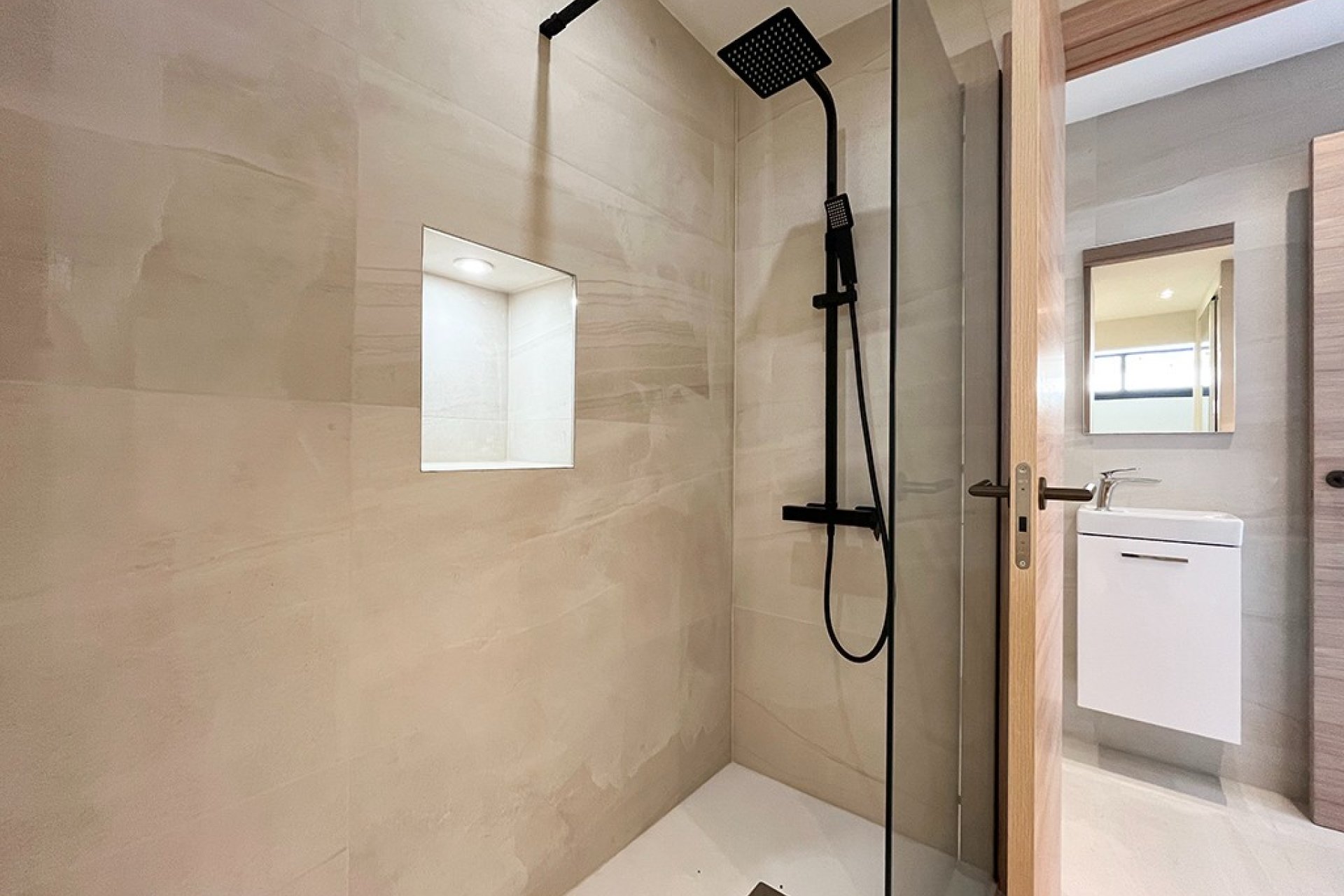 Resale - Apartment - Portals Nous