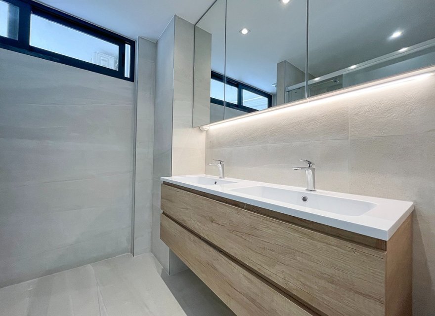 Resale - Apartment - Portals Nous