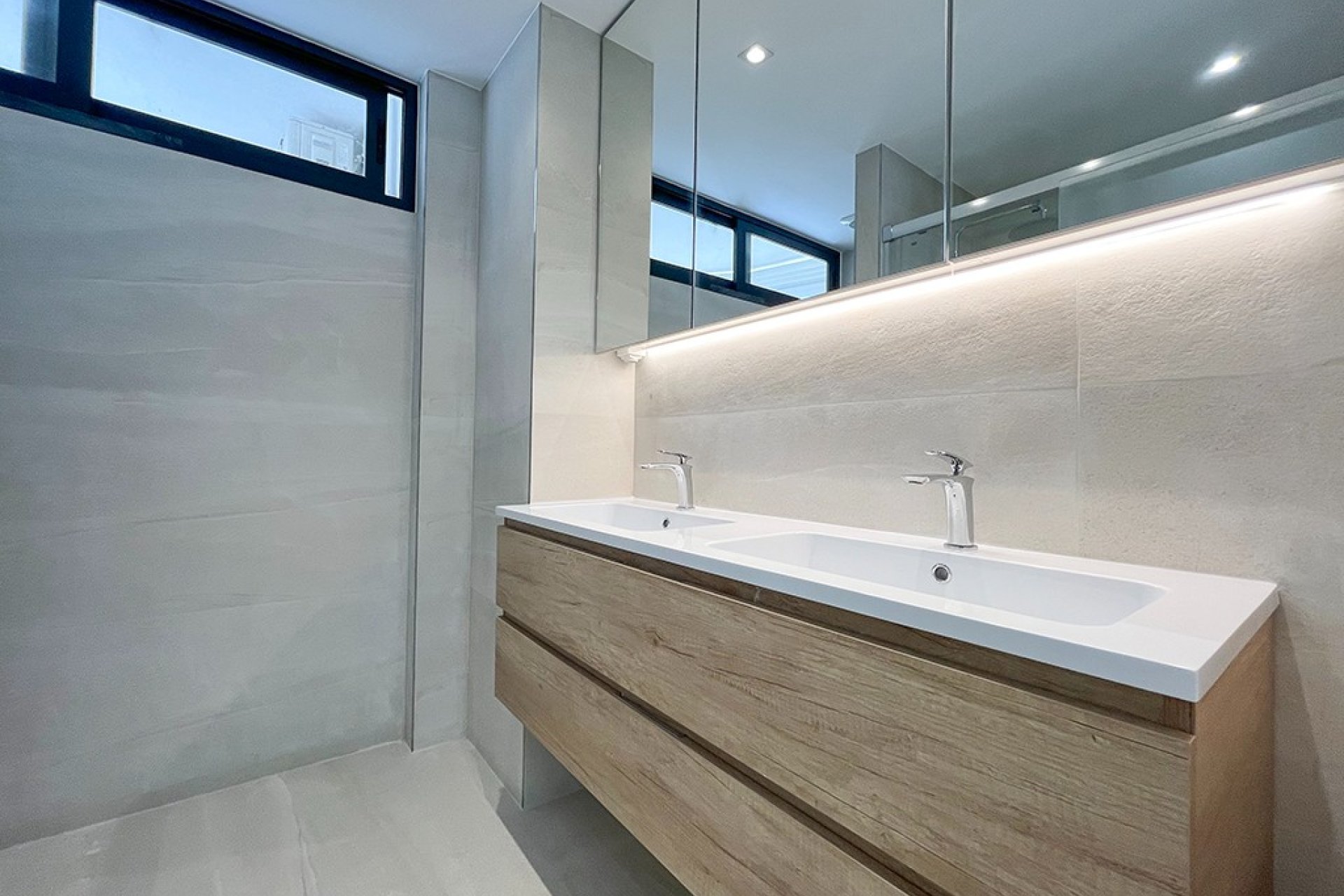 Resale - Apartment - Portals Nous