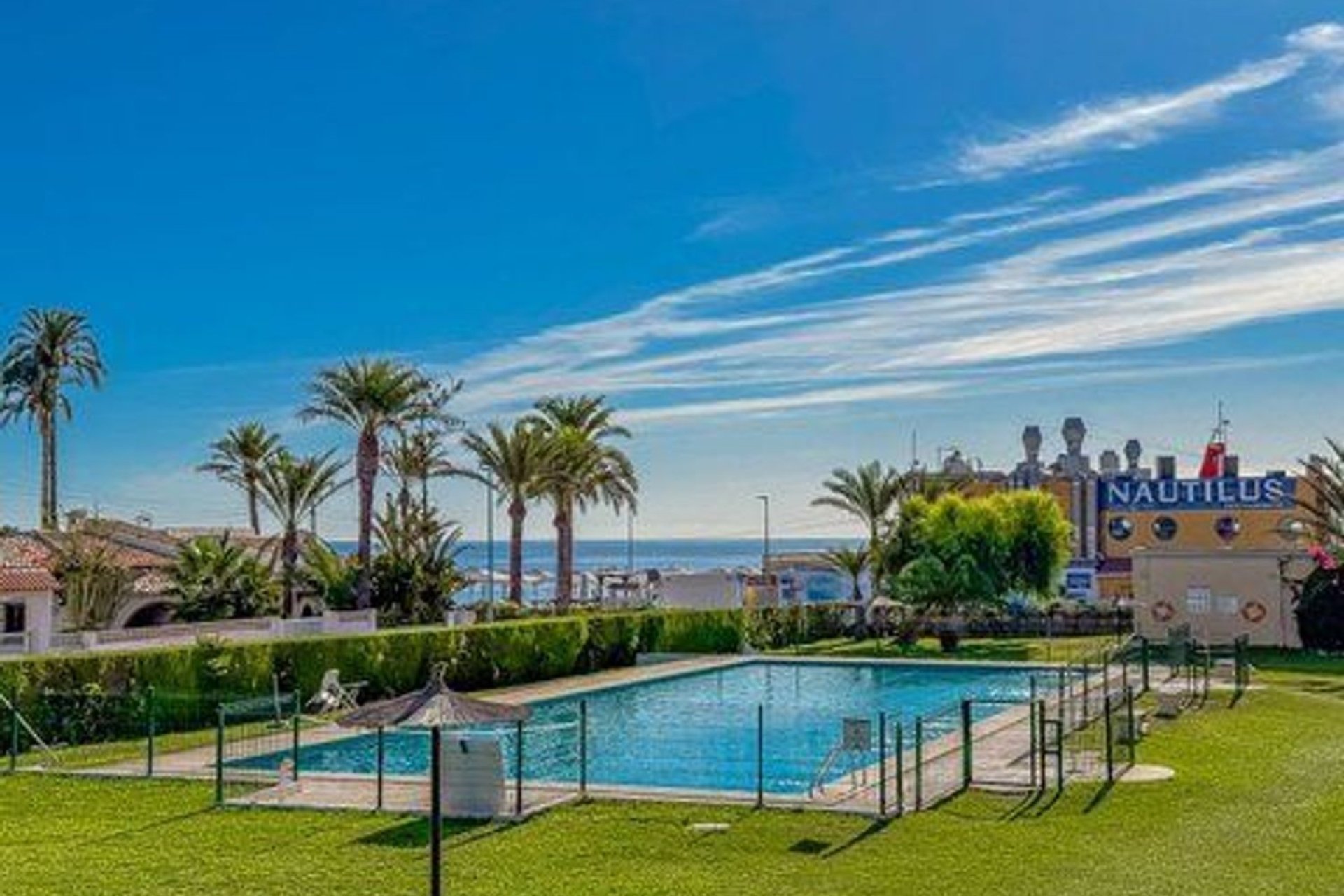 Resale - Apartment - Punta Prima