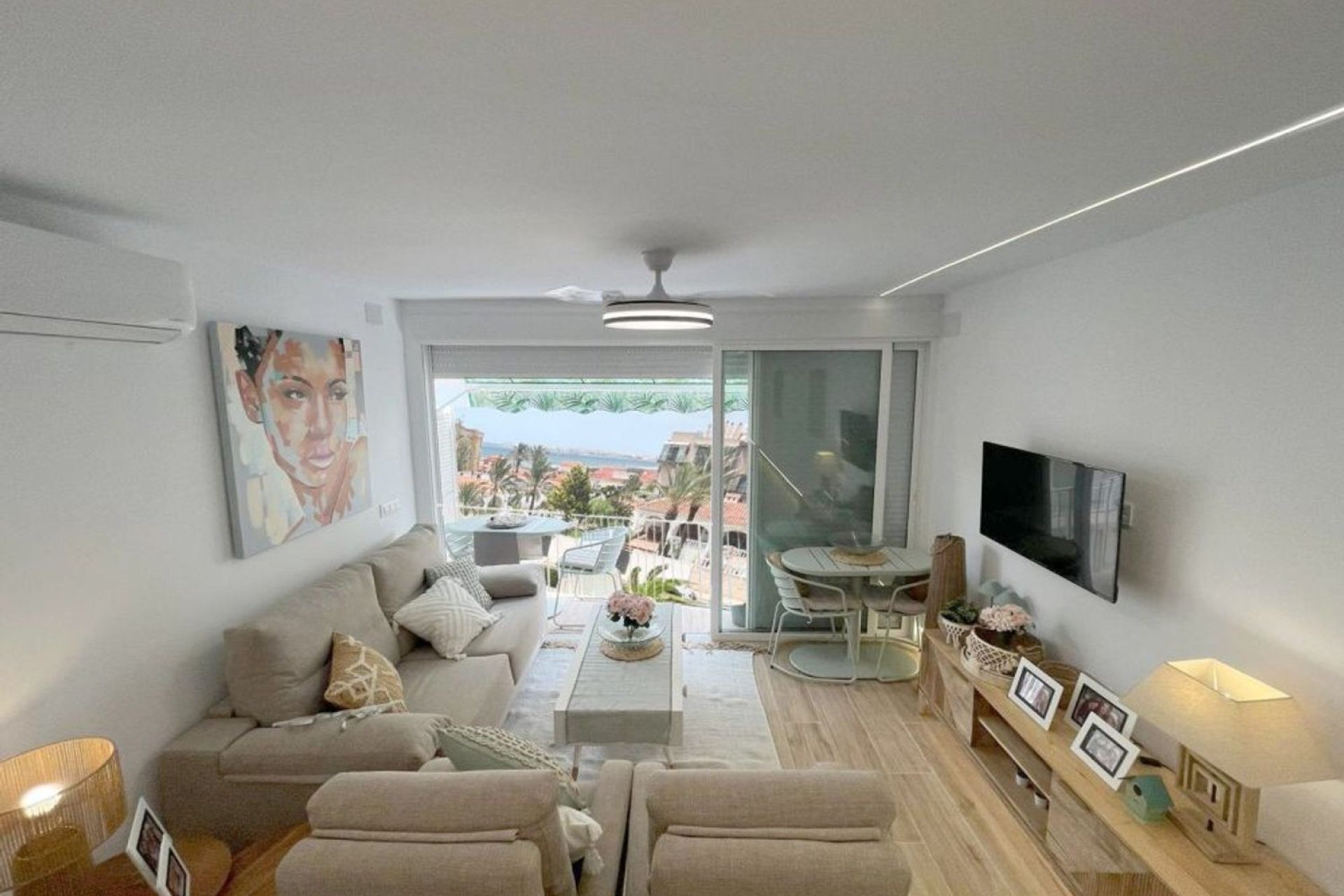 Resale - Apartment - Punta Prima