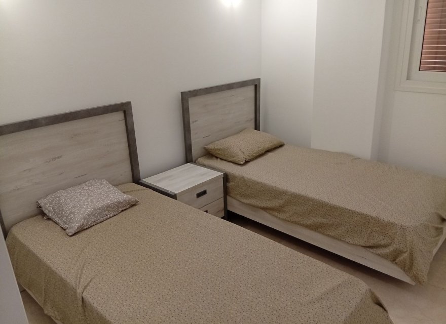 Resale - Apartment - Punta Prima