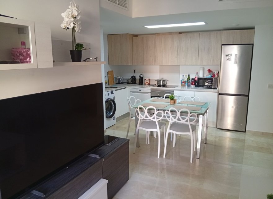 Resale - Apartment - Punta Prima