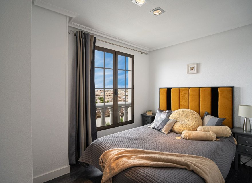 Resale - Apartment - Punta Prima