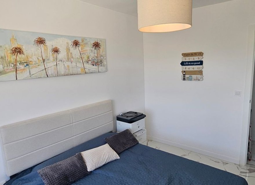 Resale - Apartment - Punta Prima