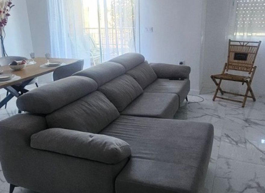 Resale - Apartment - Punta Prima