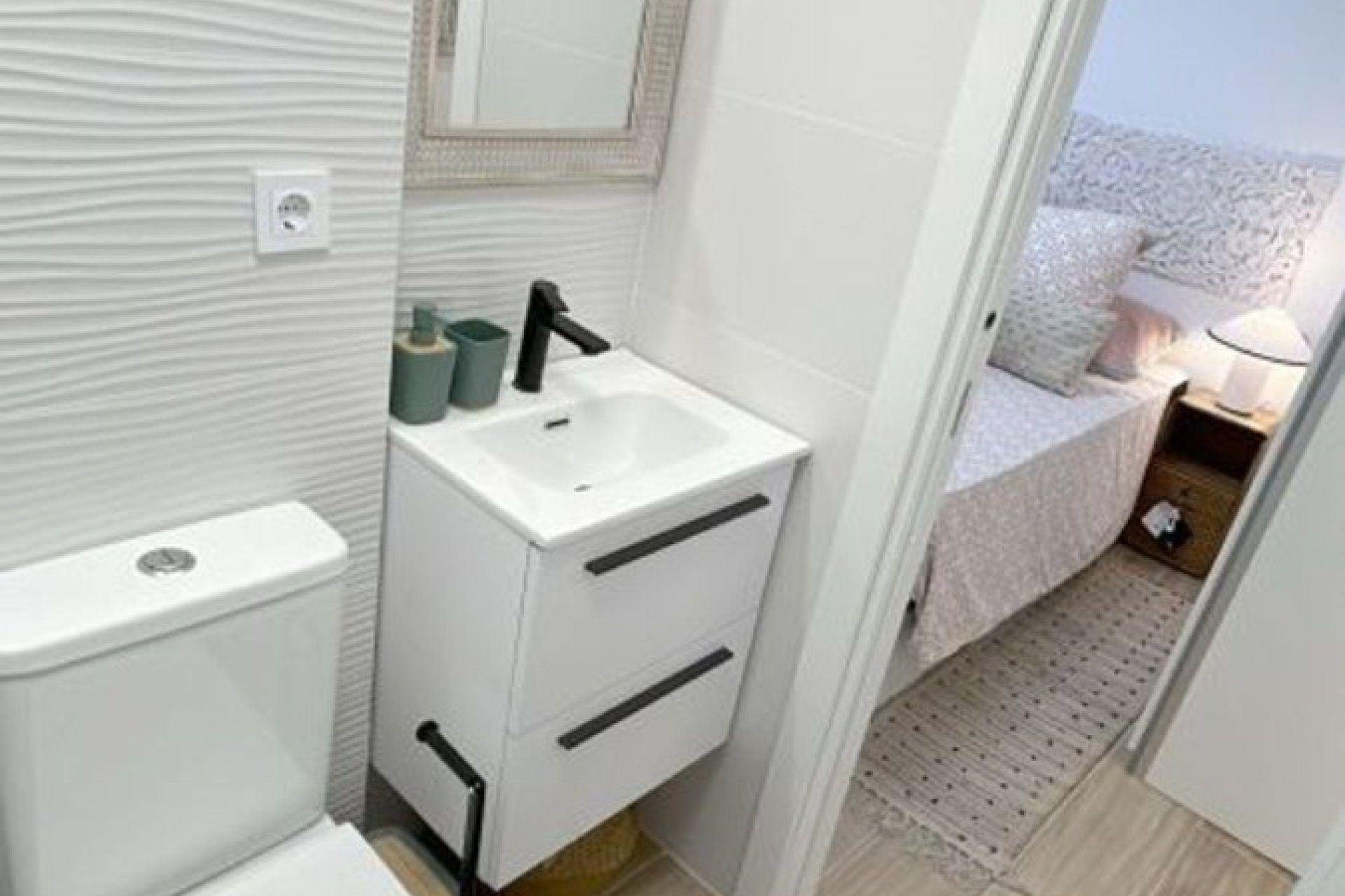 Resale - Apartment - Punta Prima