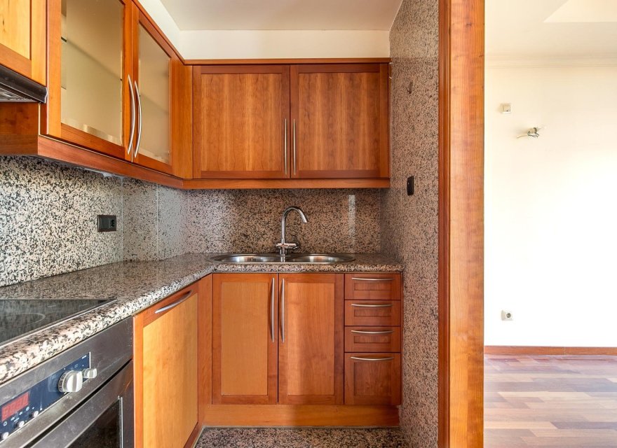 Resale - Apartment - Sant Cugat