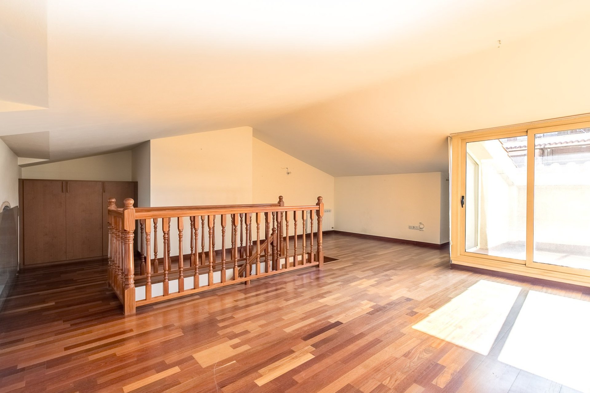 Resale - Apartment - Sant Cugat