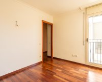 Resale - Apartment - Sant Cugat