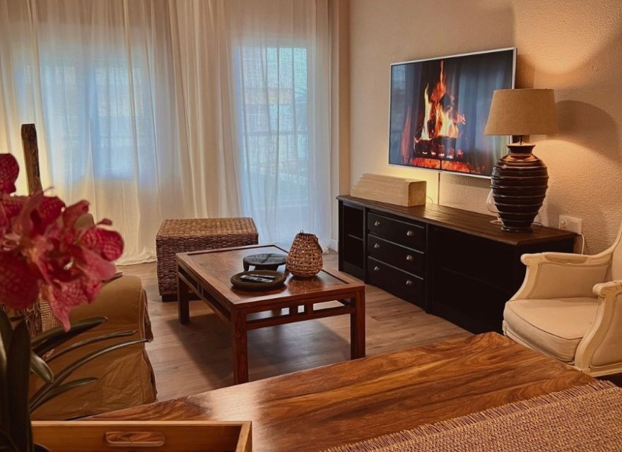 Resale - Apartment - Santa Pola - Centro