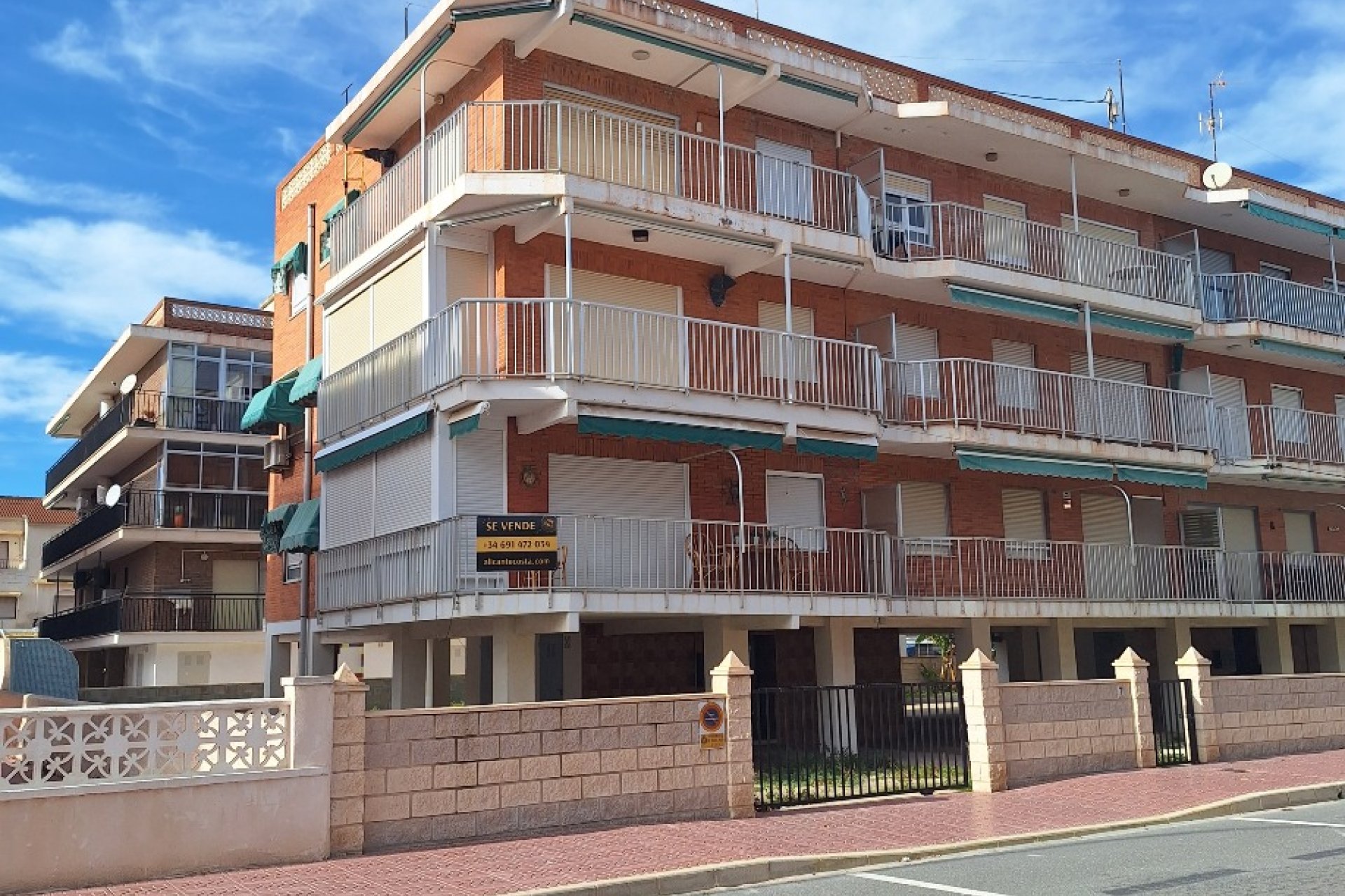 Resale - Apartment - Santa Pola - Gran Playa