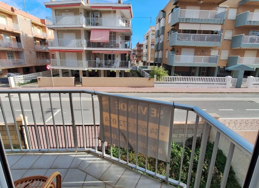 Resale - Apartment - Santa Pola - Gran Playa