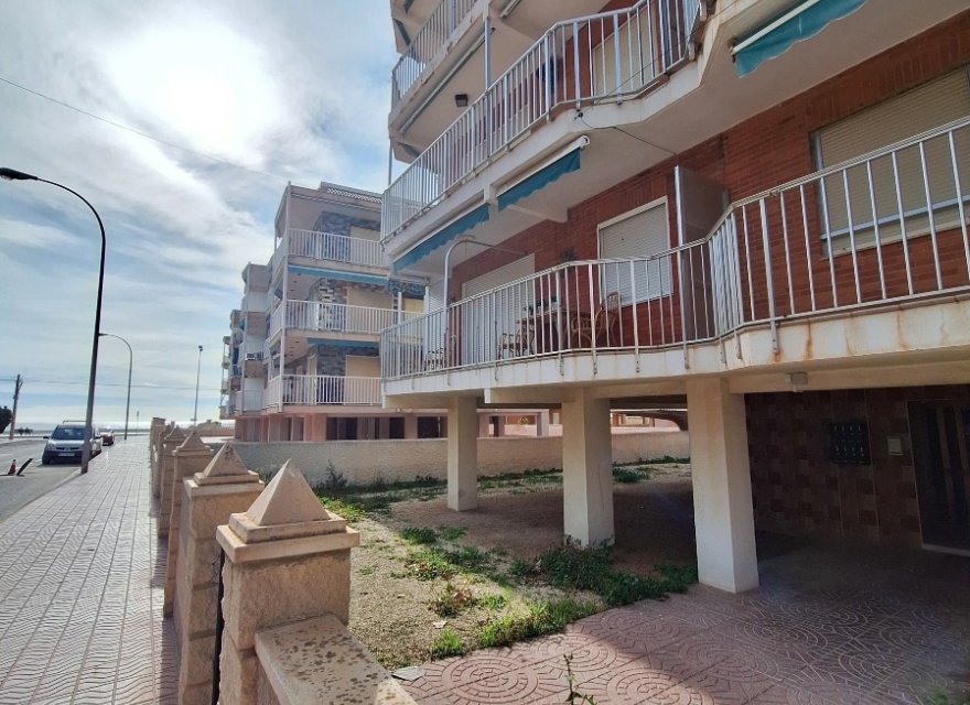 Resale - Apartment - Santa Pola - Gran Playa