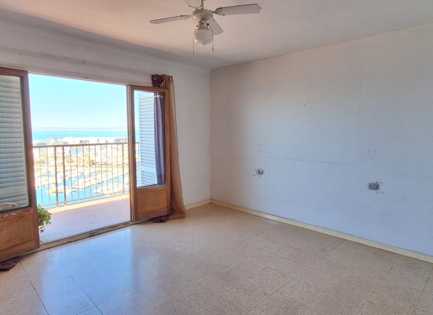 Resale - Apartment - Santa Pola - Puerto