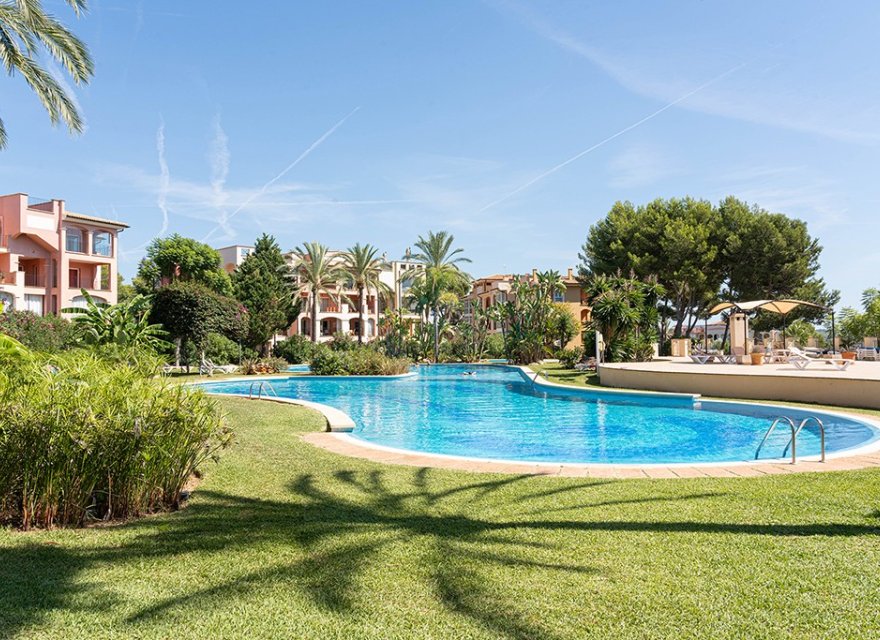 Resale - Apartment - Santa Ponsa