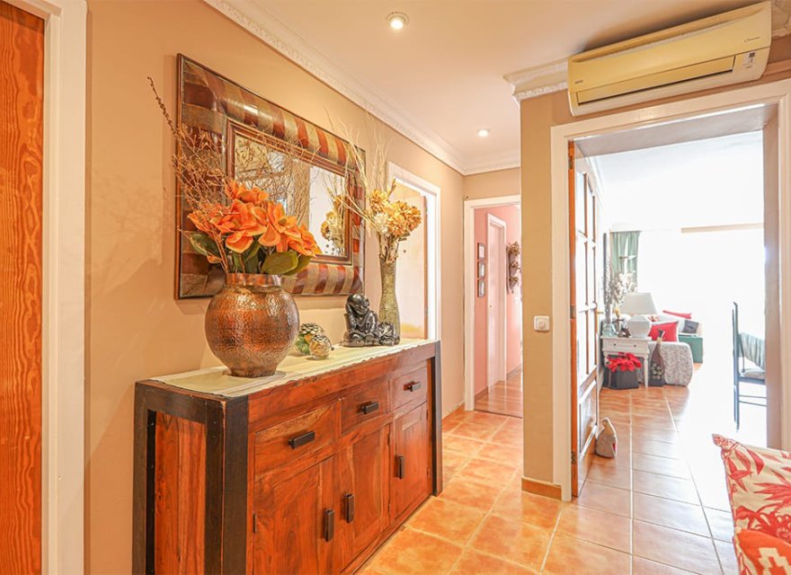 Resale - Apartment - Santa Ponsa