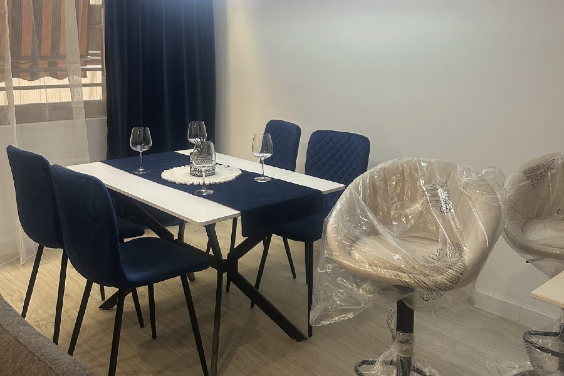 Resale - Apartment - Torrevieja - Acequion