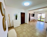 Resale - Apartment - Torrevieja - Aguas Nuevas