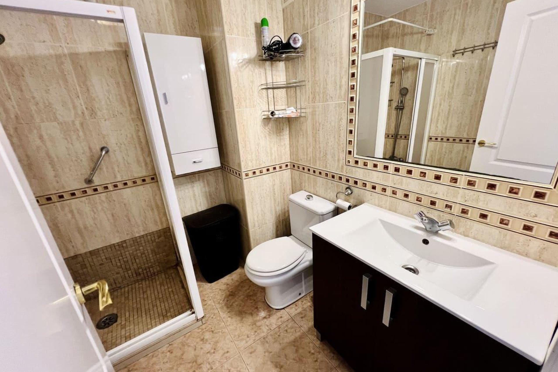 Resale - Apartment - Torrevieja - Aldea del mar