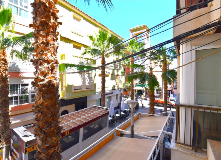 Resale - Apartment - Torrevieja - Center