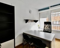 Resale - Apartment - Torrevieja - Centro - Muelle Pesquero