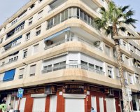 Resale - Apartment - Torrevieja - Centro - Muelle Pesquero