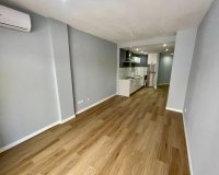 Resale - Apartment - Torrevieja - La Mata pueblo