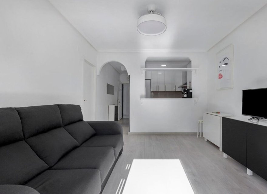 Resale - Apartment - Torrevieja - La Mata