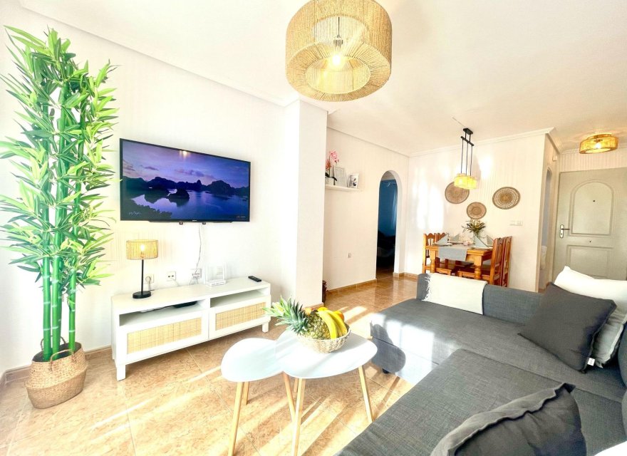 Resale - Apartment - Torrevieja - La Mata