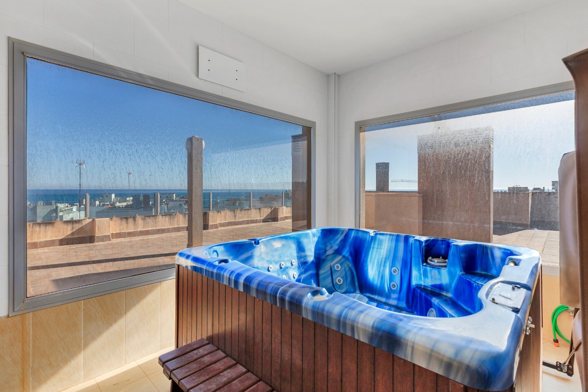 Resale - Apartment - Torrevieja - La Mata