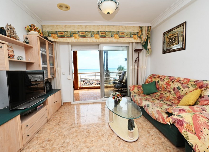 Resale - Apartment - Torrevieja - La Mata