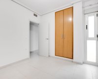 Resale - Apartment - Torrevieja - Las Piscinas Naturales