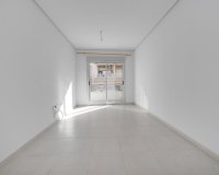 Resale - Apartment - Torrevieja - Las Piscinas Naturales