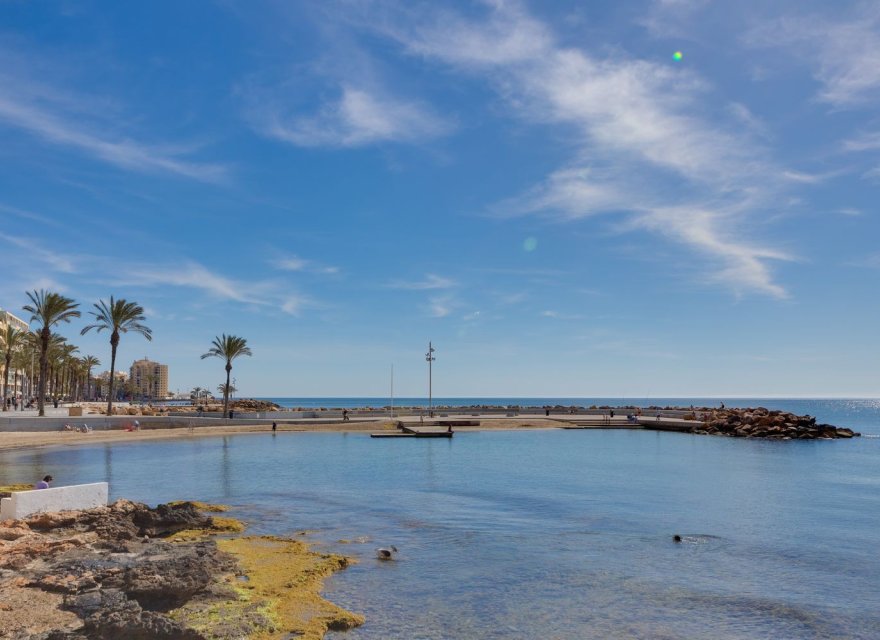 Resale - Apartment - Torrevieja - Las Piscinas Naturales