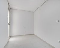 Resale - Apartment - Torrevieja - Las Piscinas Naturales