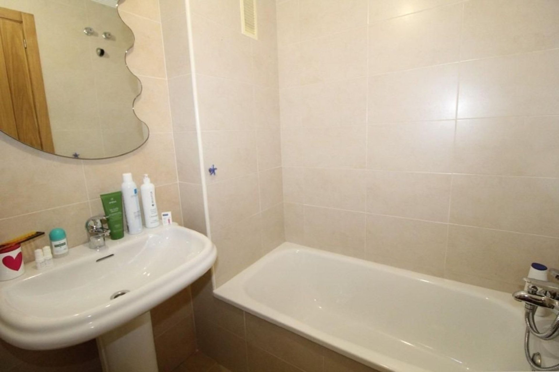 Resale - Apartment - Torrevieja - Parque de las Naciones