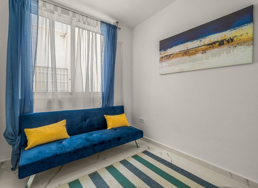 Resale - Apartment - Torrevieja - Playa de El Cura