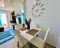 Resale - Apartment - Torrevieja - Playa de los Locos