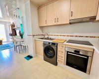 Resale - Apartment - Torrevieja - Playa de los Locos