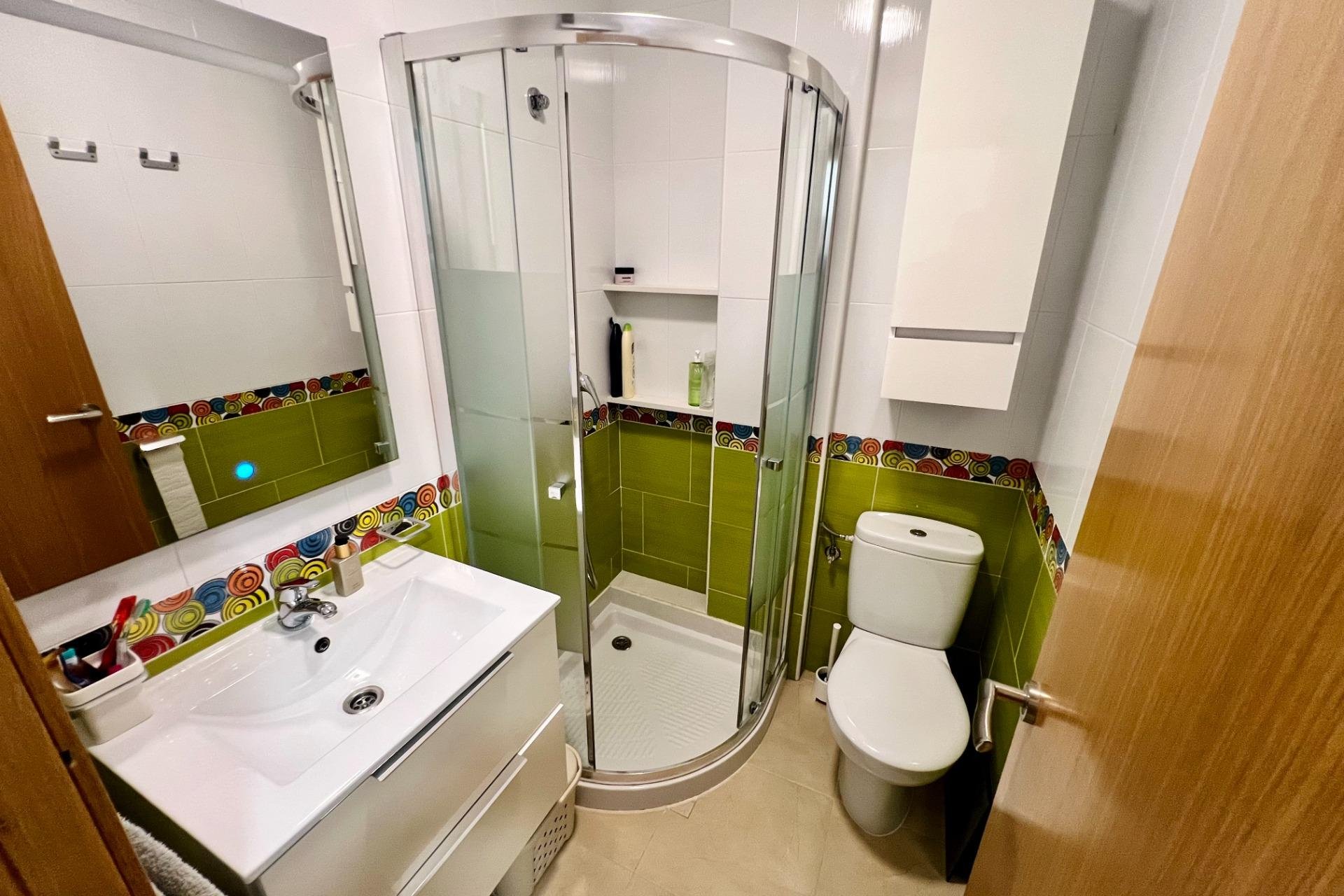 Resale - Apartment - Torrevieja - Playa de los Locos